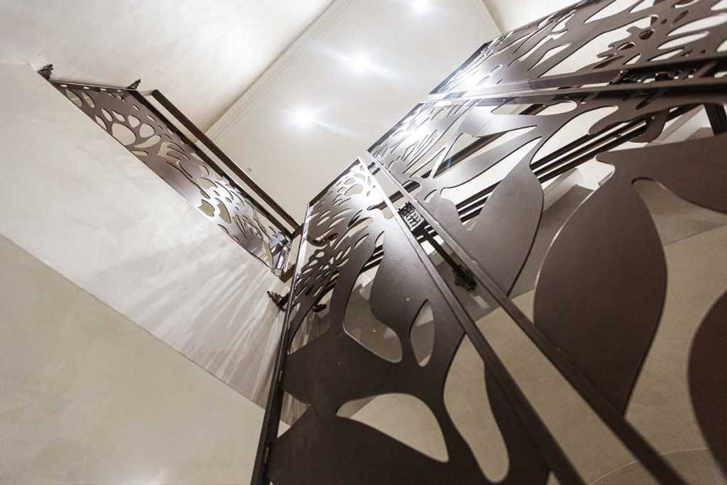 Art Panel with Handrails · Balustrades & Handrails - IDEA.AZ