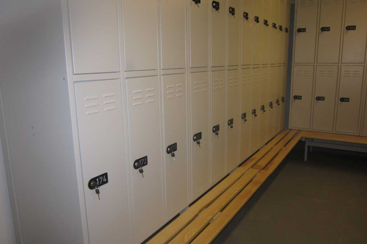 Lockers Four Seasons · Cutting & Covering - IDEA.AZ